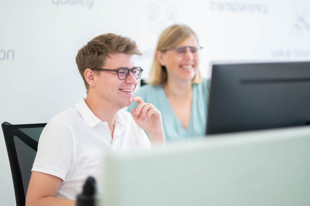 Lennart en Leentje, de ontwikkelaars van de Peppol SMP